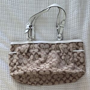 Coach Beige and White Signature Shoulder Bag